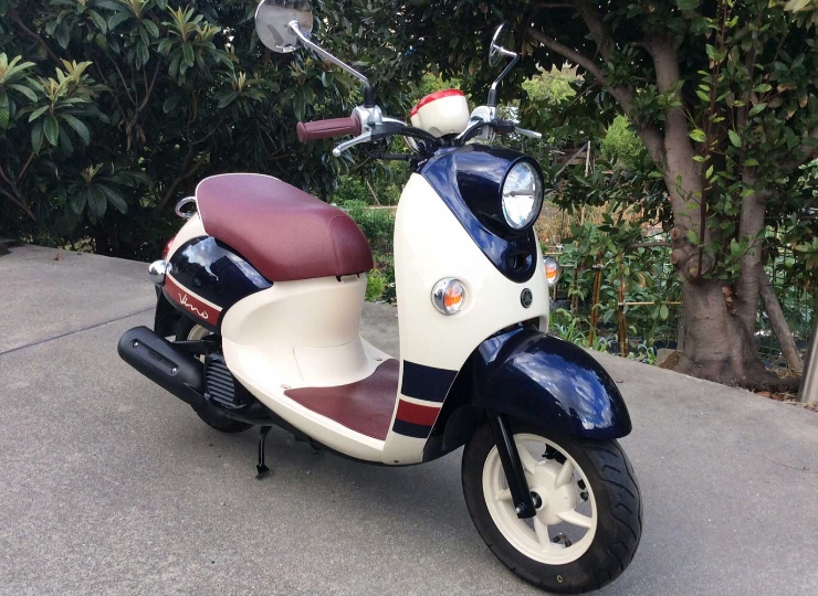 blue_scooter